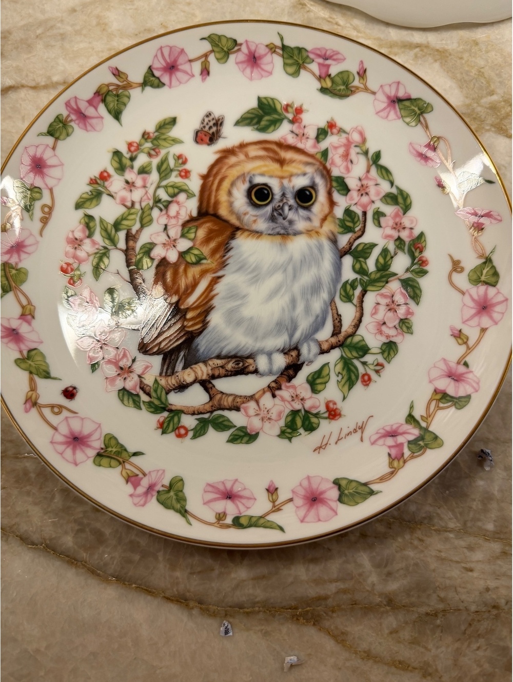 1983 Royal Cornwall "Woodland Babies" Collector Plate - "Whoo Me?"by Heidi Lindy